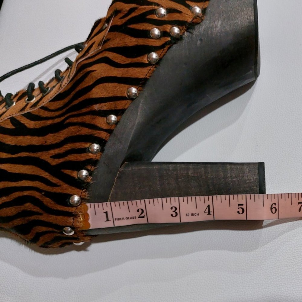 💥SHOWSTOPPERS!💥 Lula F Cheetah Last Havana Genuine Leather Booties - Picture 13 of 15
